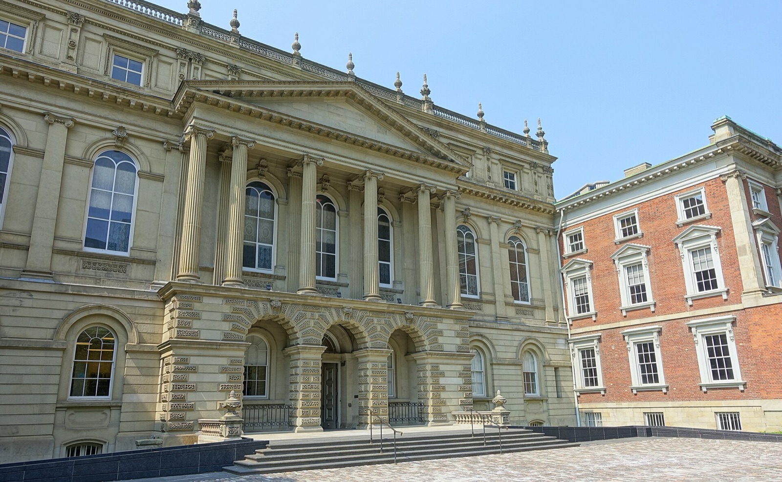 Osgoode Hall in Toronto, the cost of civil litigation in Ontario